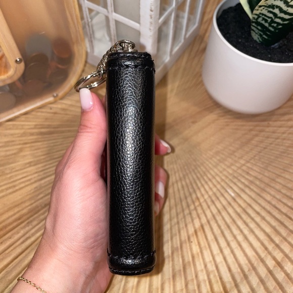 Black Pebble Kate Spade keychain mini wallet - Picture 7 of 9